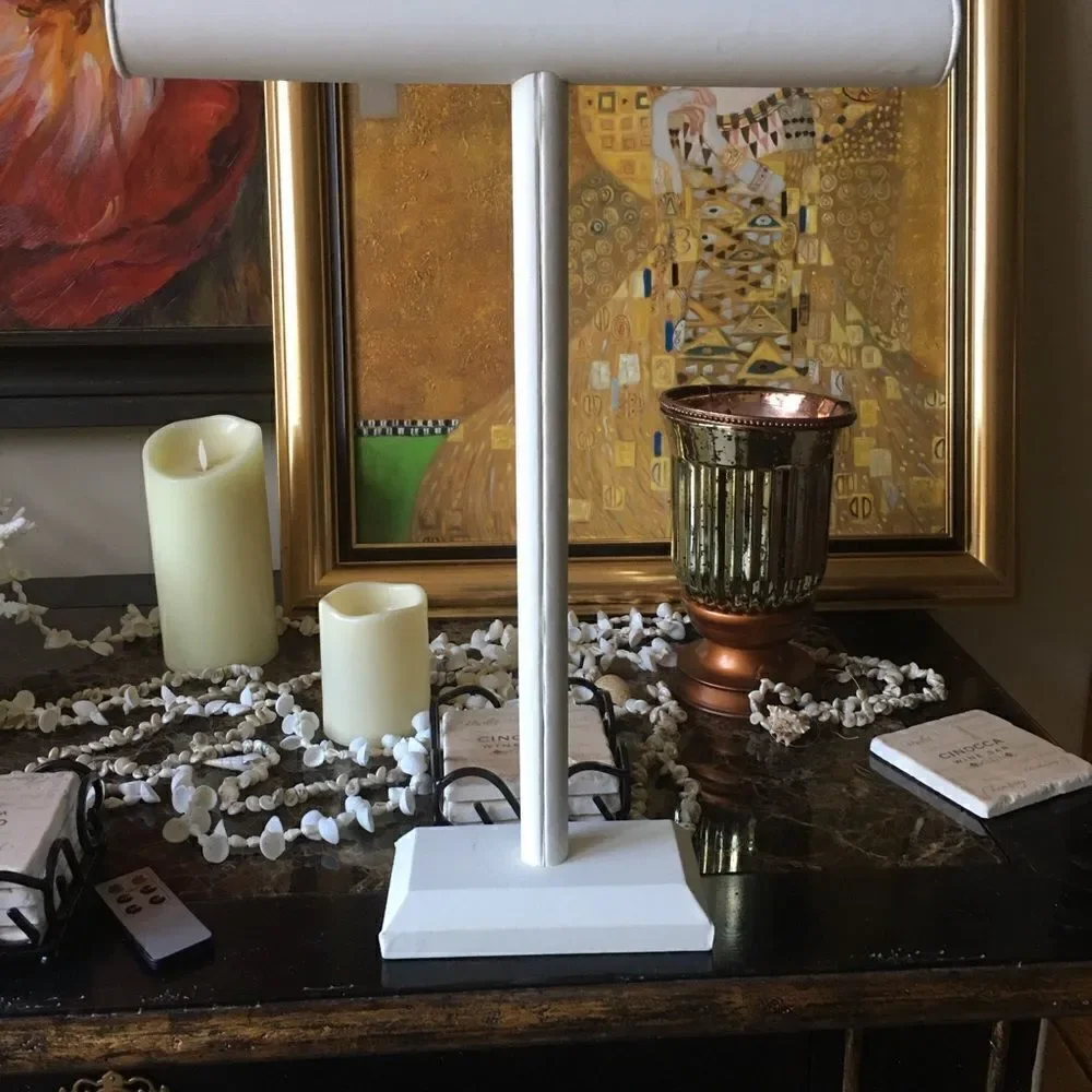 WHITE LEATHER Bracelet Rack 18” x 14”